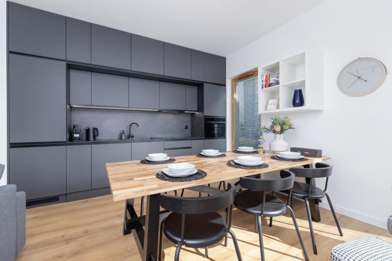 Luxurious Apartment Rakowicka Krakow By Renters Prestige Exteriör bild