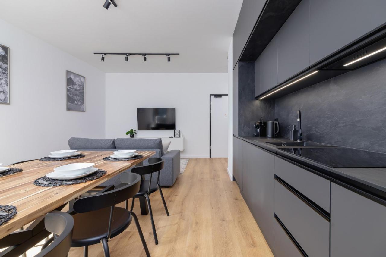 Luxurious Apartment Rakowicka Krakow By Renters Prestige Exteriör bild
