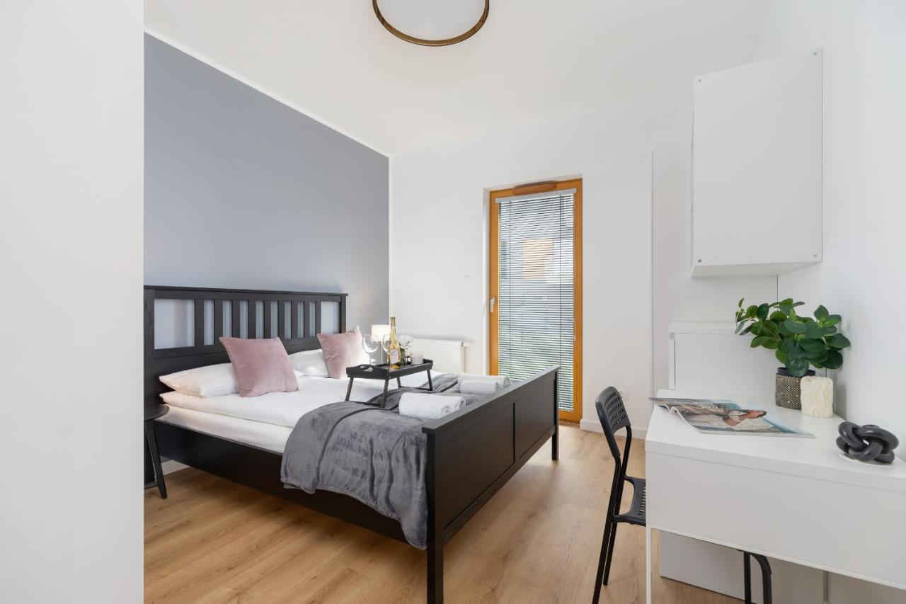 Luxurious Apartment Rakowicka Krakow By Renters Prestige Exteriör bild