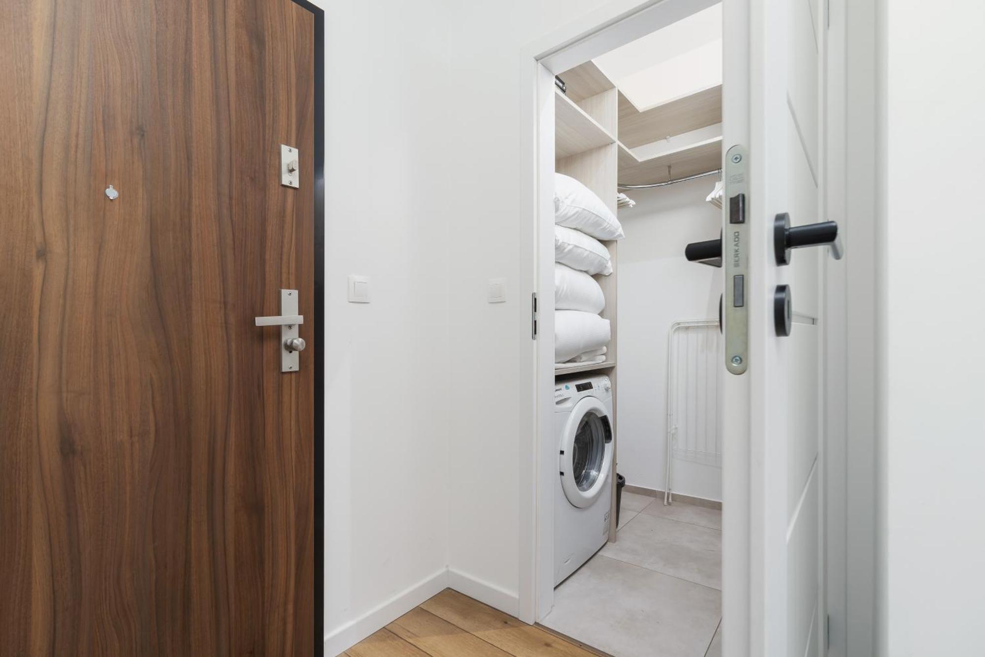 Luxurious Apartment Rakowicka Krakow By Renters Prestige Exteriör bild